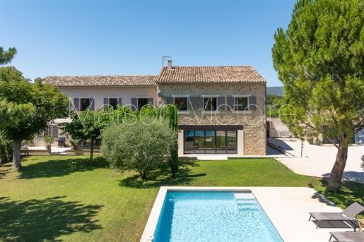 Maison 10 pièces 300 m² · à Ménerbes · 300 m² · 1 895 000 €