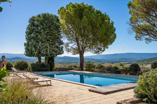 Gordes (Vaucluse) photo 3