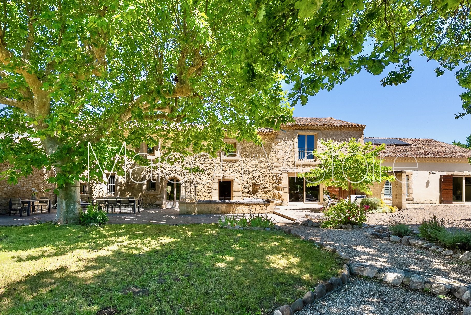 Maison à vendre, 360m², L'Isle-sur-la-Sorgue