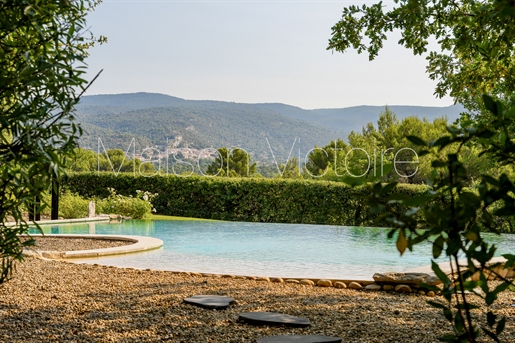 Saint-Saturnin-lès-Apt (Vaucluse) photo 2