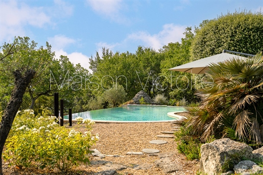 Saint-Saturnin-lès-Apt (Vaucluse) photo 3
