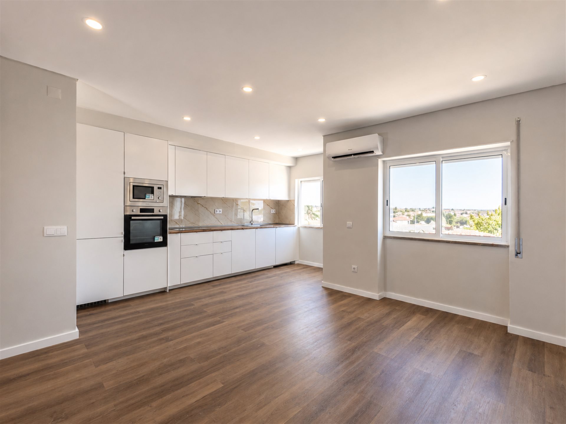 Appartement T2 volledig gerenoveerd in Barreiro