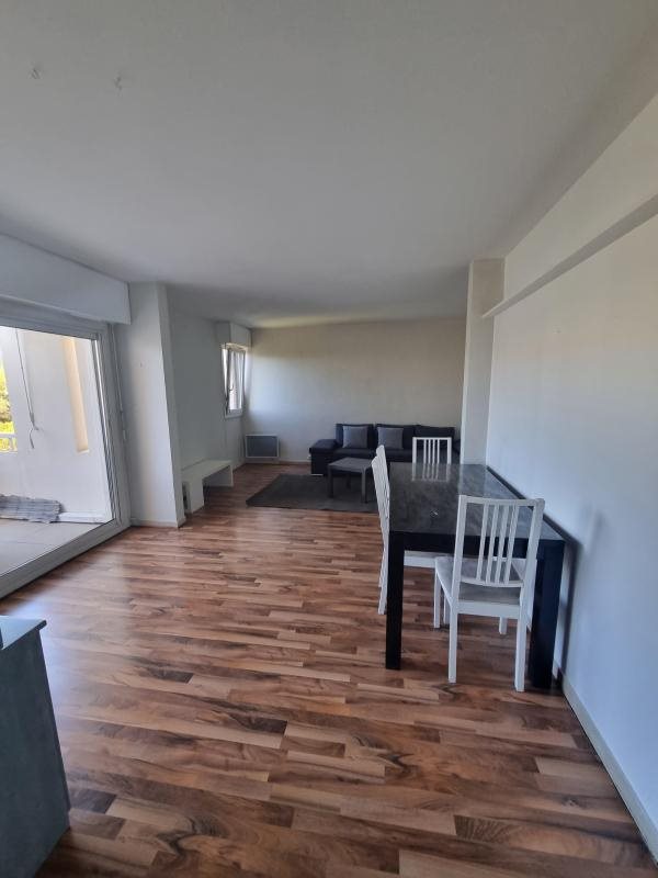 Appartement à louer, 73m², Marseille 9ème