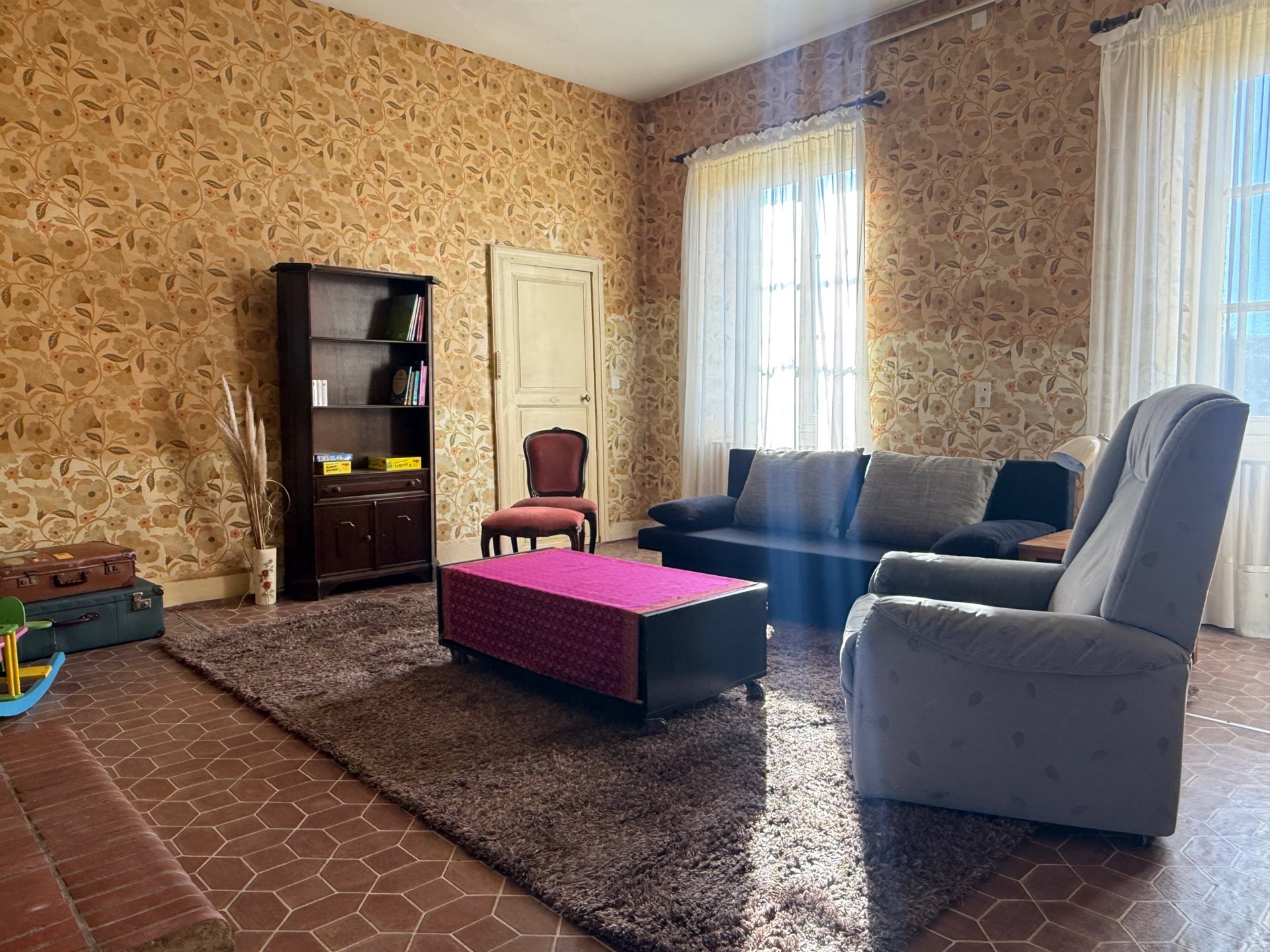 Maison à vendre, 77m², Ars-les-Favets