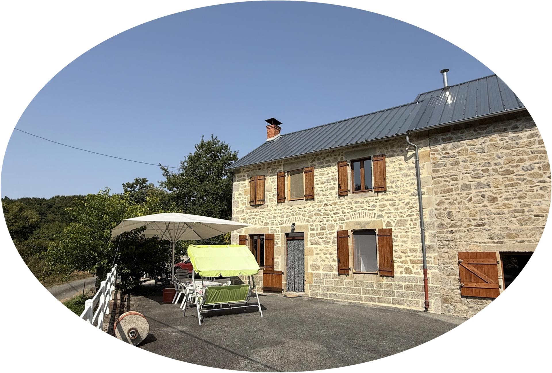 Maison à vendre, 142m², Gouttières