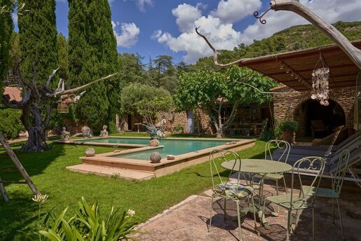 Maison 12 pièces 256 m² · à Cheval-Blanc · 256 m² · 987 000 €