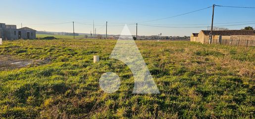 Terrain 638 m² · à Étaules · 124 950 €
