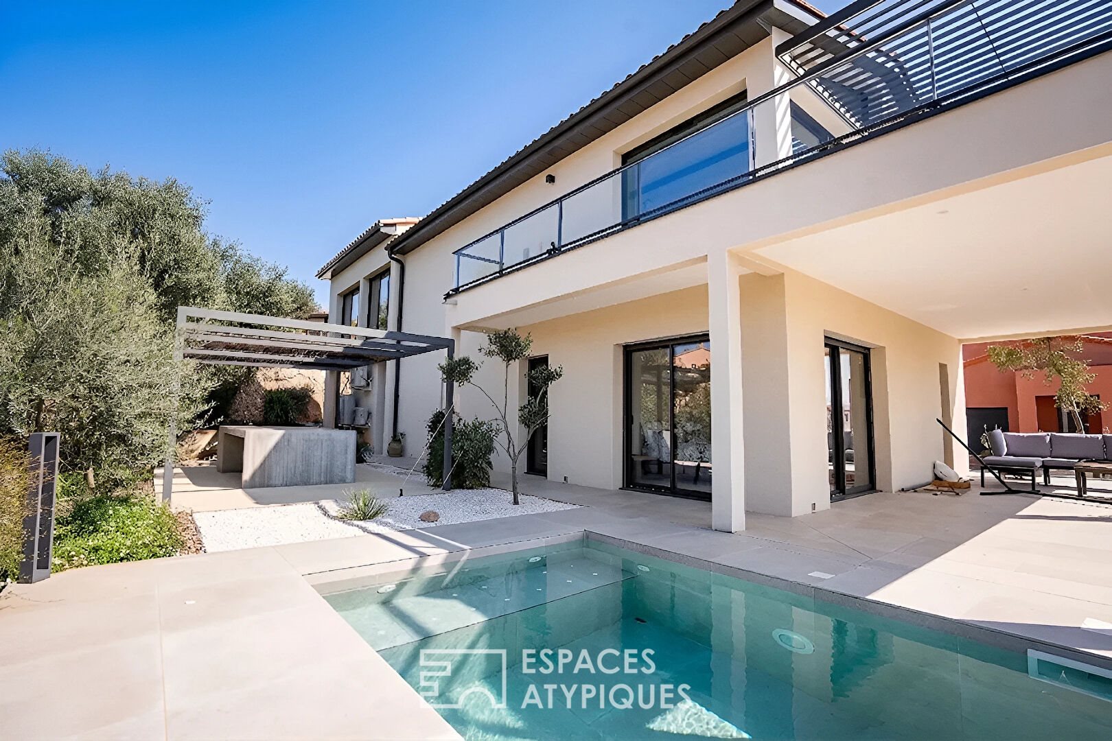Maison à vendre, 183m², Sainte-Colombe-de-la-Commanderie