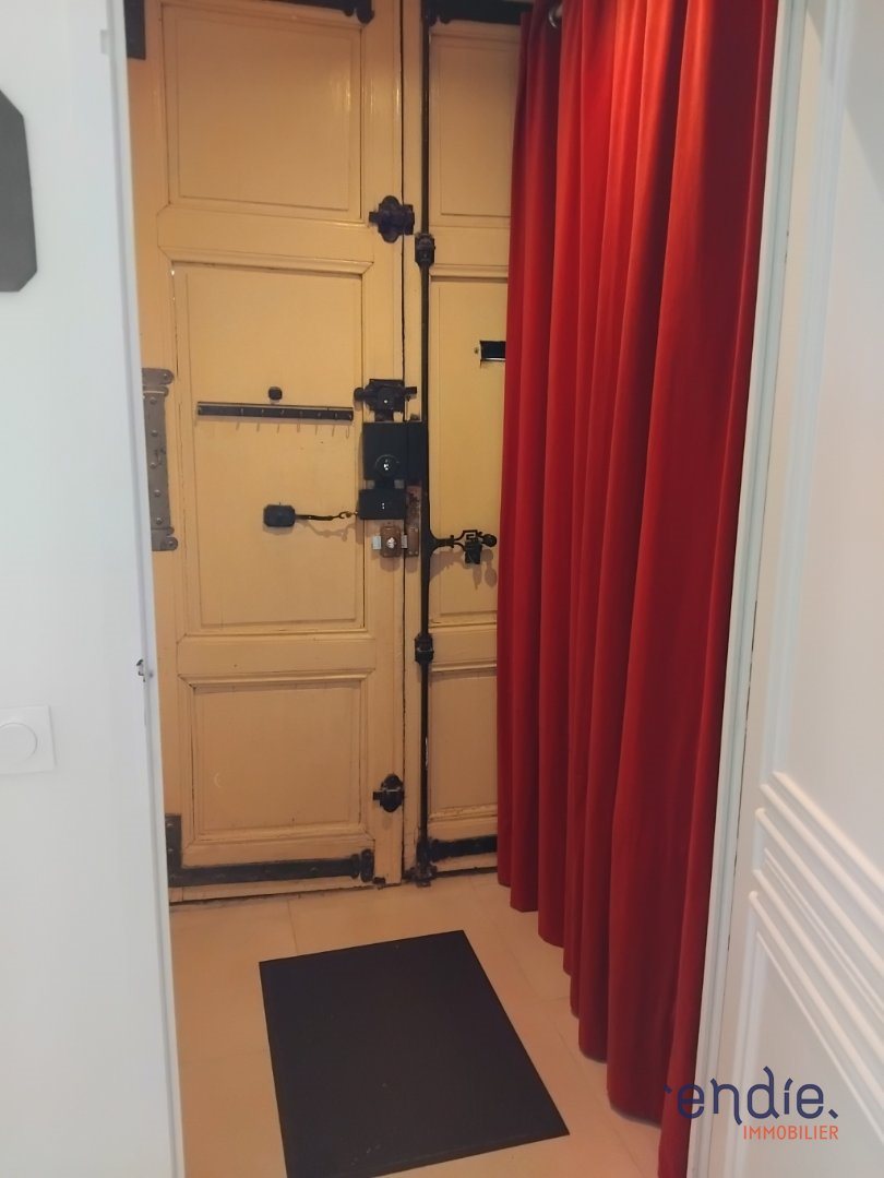 Maison à vendre, 177m², Azille