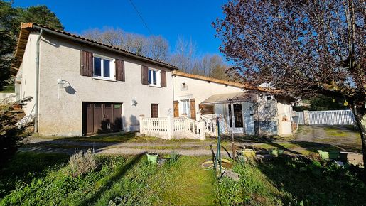 Maison 5 pièces 90 m² · à Javerlhac-Et-la-Chapelle-Saint-Robert · 90 m² · 97 500 €