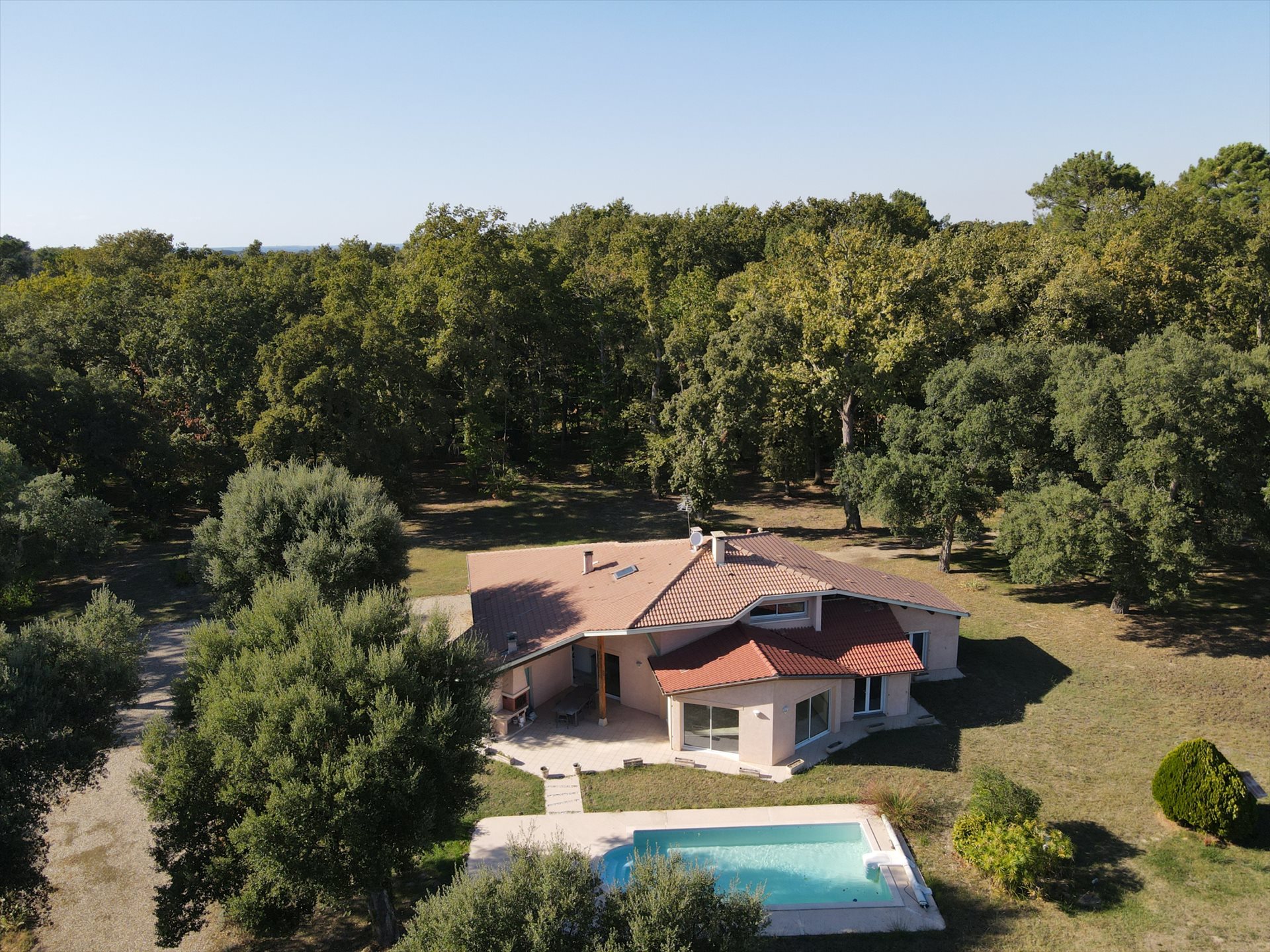 Maison à vendre, 187m², Sainte-Maure-de-Peyriac