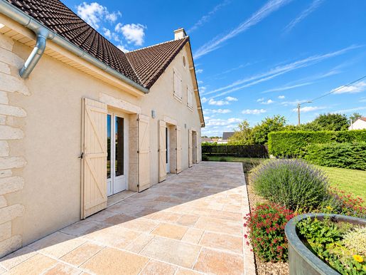 Maison 7 pièces 184 m² · à Beaune · 184 m² · 485 000 €