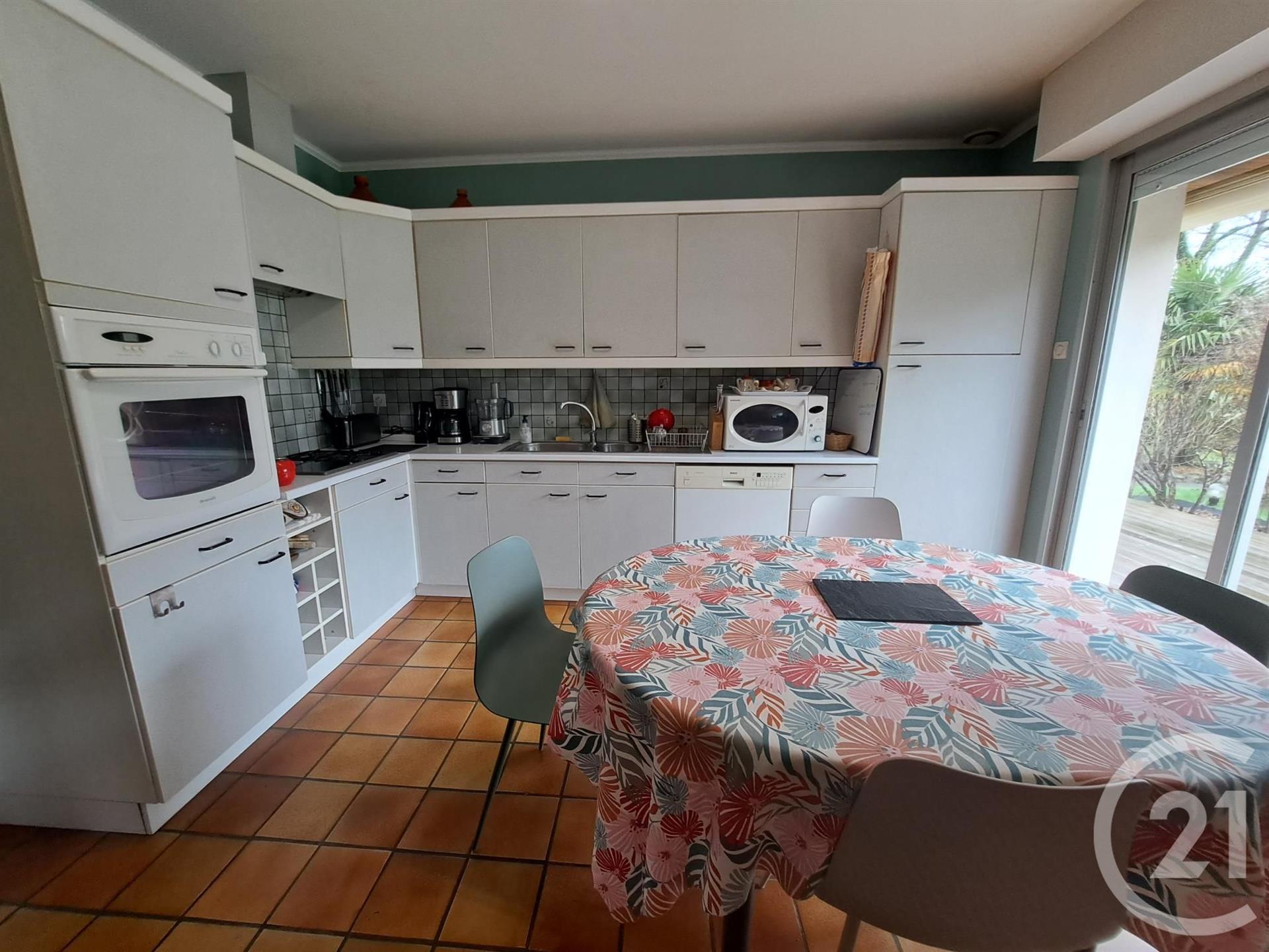 Maison à vendre, 130m², Bignan