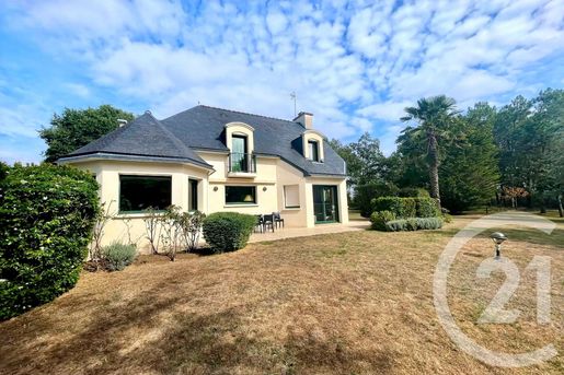 Maison 7 pièces 161 m² · à Saint-Avé · 161 m² · 892 500 €