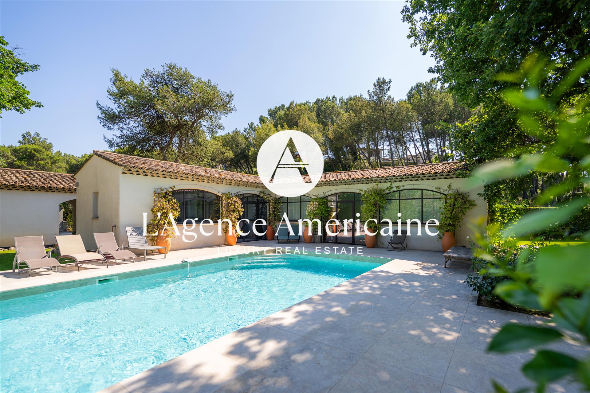 Maison à vendre, 610m², Mallemort