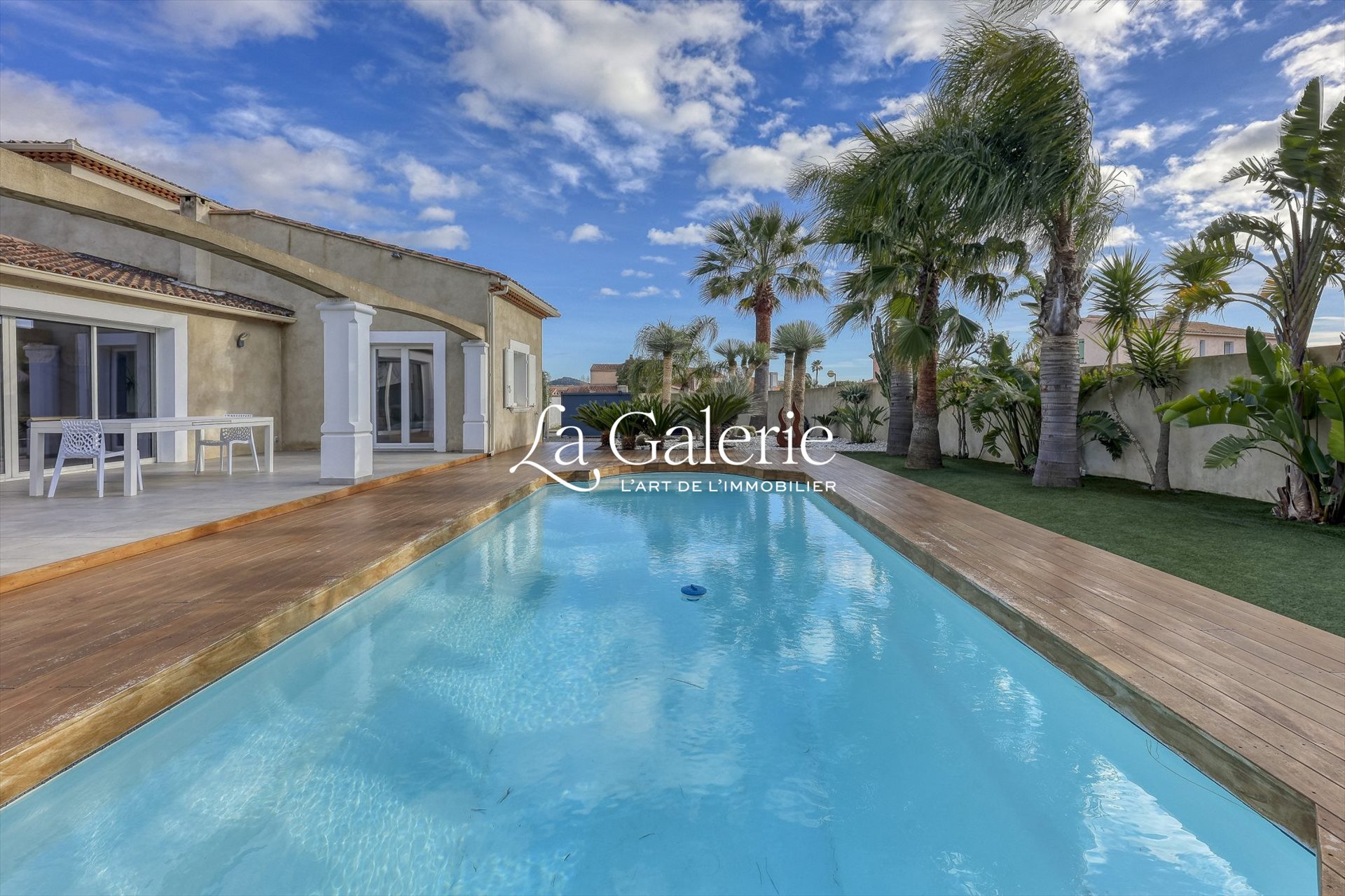 Maison à vendre, 165m², La Londe-les-Maures