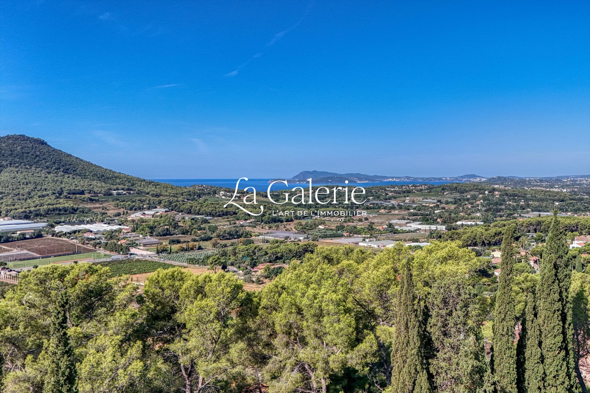 Maison à vendre, 158m², Carqueiranne