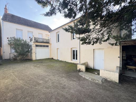 Immeuble 4 pièces 170 m² · à Montluçon · 170 m² · 149 000 €