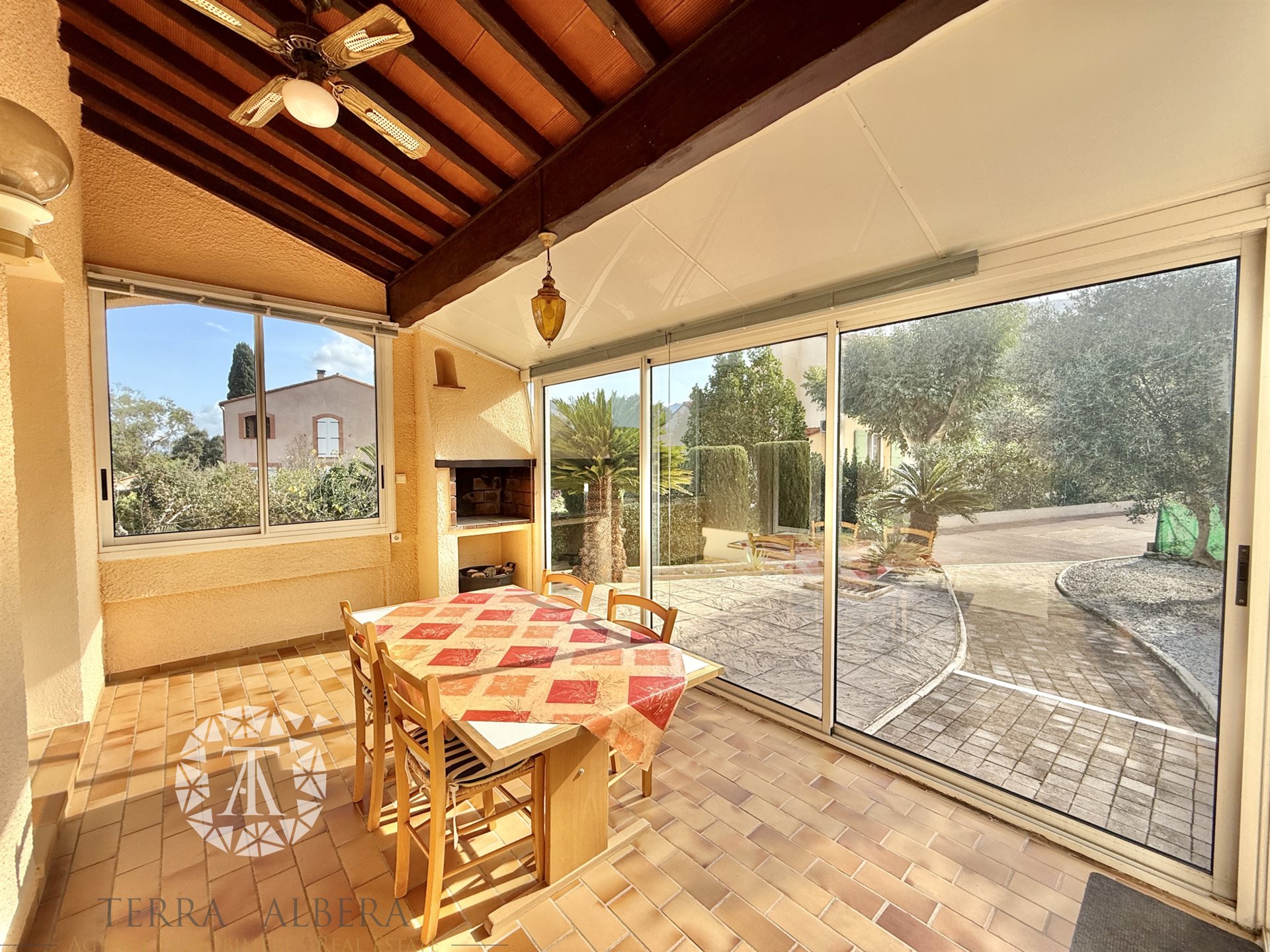 Maison à vendre, 92m², Laroque-des-Albères