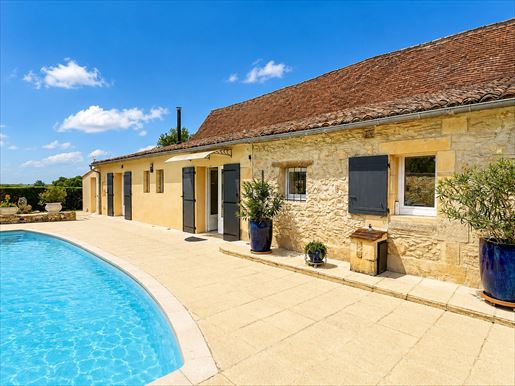 7 pièces 192 m² · à Prigonrieux · 192 m² · 428 000 €