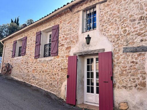 Maison 5 pièces 111 m² · à Saint-Antonin-du-Var · 111 m² · 279 000 €