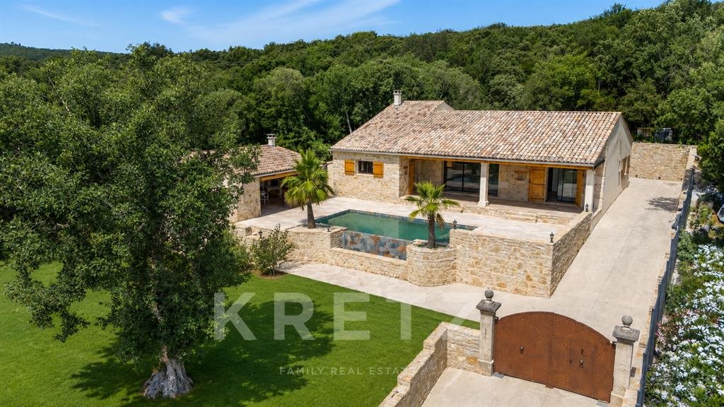 Maison à vendre, 170m², Uzès