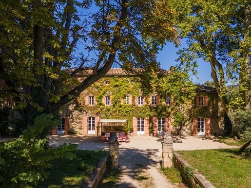 Maison 20 pièces 600 m² · à Villeneuve-lès-Avignon · 600 m² · 1 499 000 €
