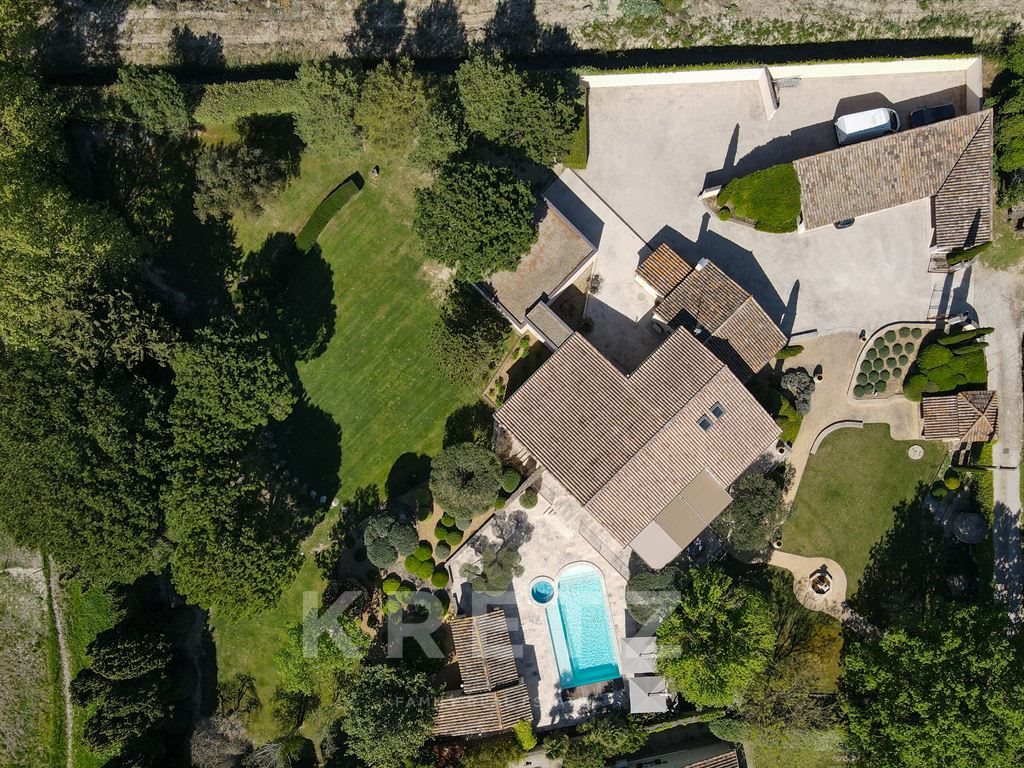 Maison à vendre, 320m², Saint-Rémy-de-Provence