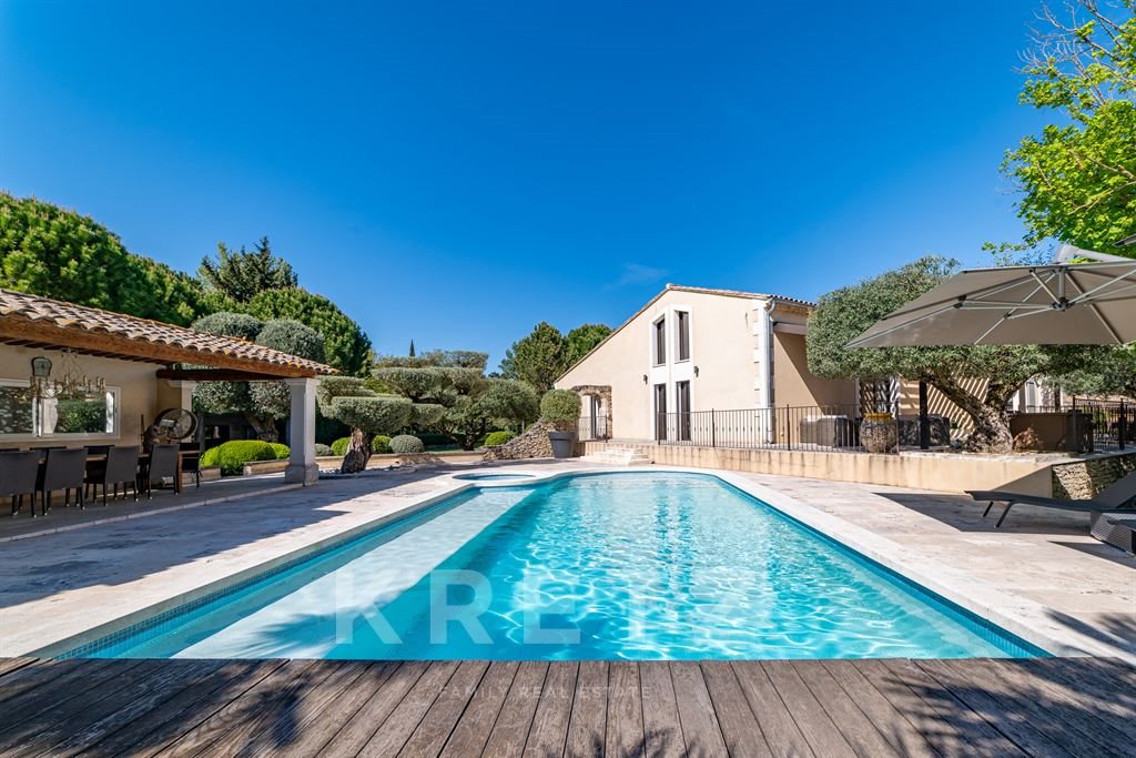 Maison à vendre, 320m², Saint-Rémy-de-Provence