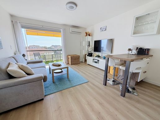 Appartement 1 pièce 30 m² · à Antibes · 30 m² · 239 000 €