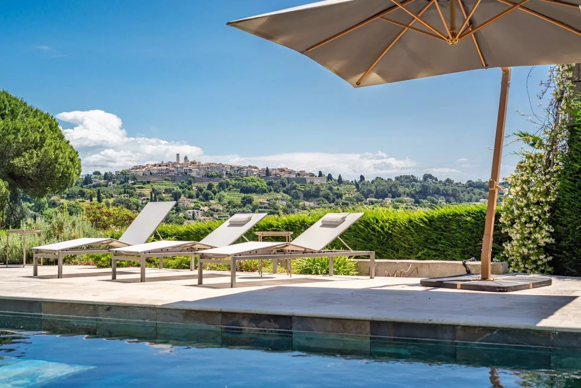 Maison à vendre, 284m², La Colle-sur-Loup