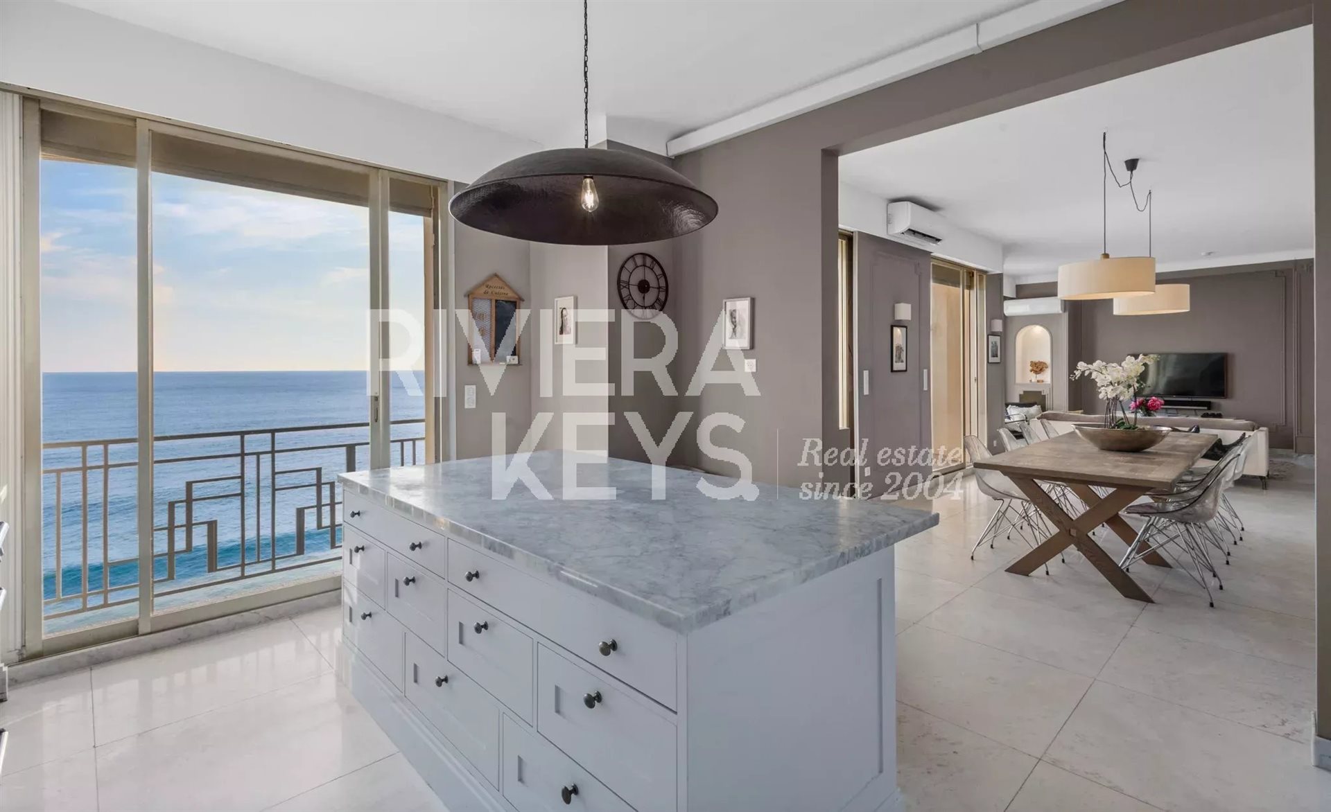 Appartement – Cannes, Hautes Vallergues - Plus