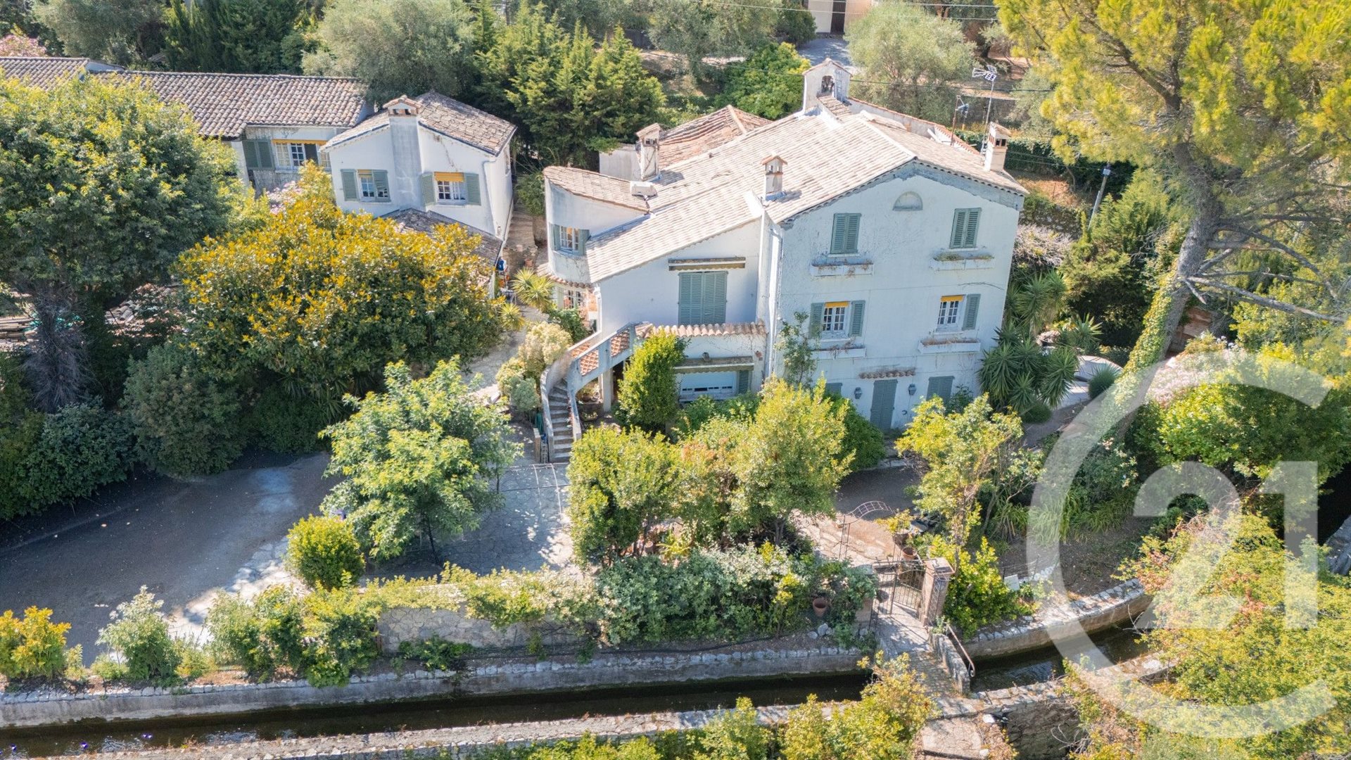 Maison à vendre, 326m², Grasse