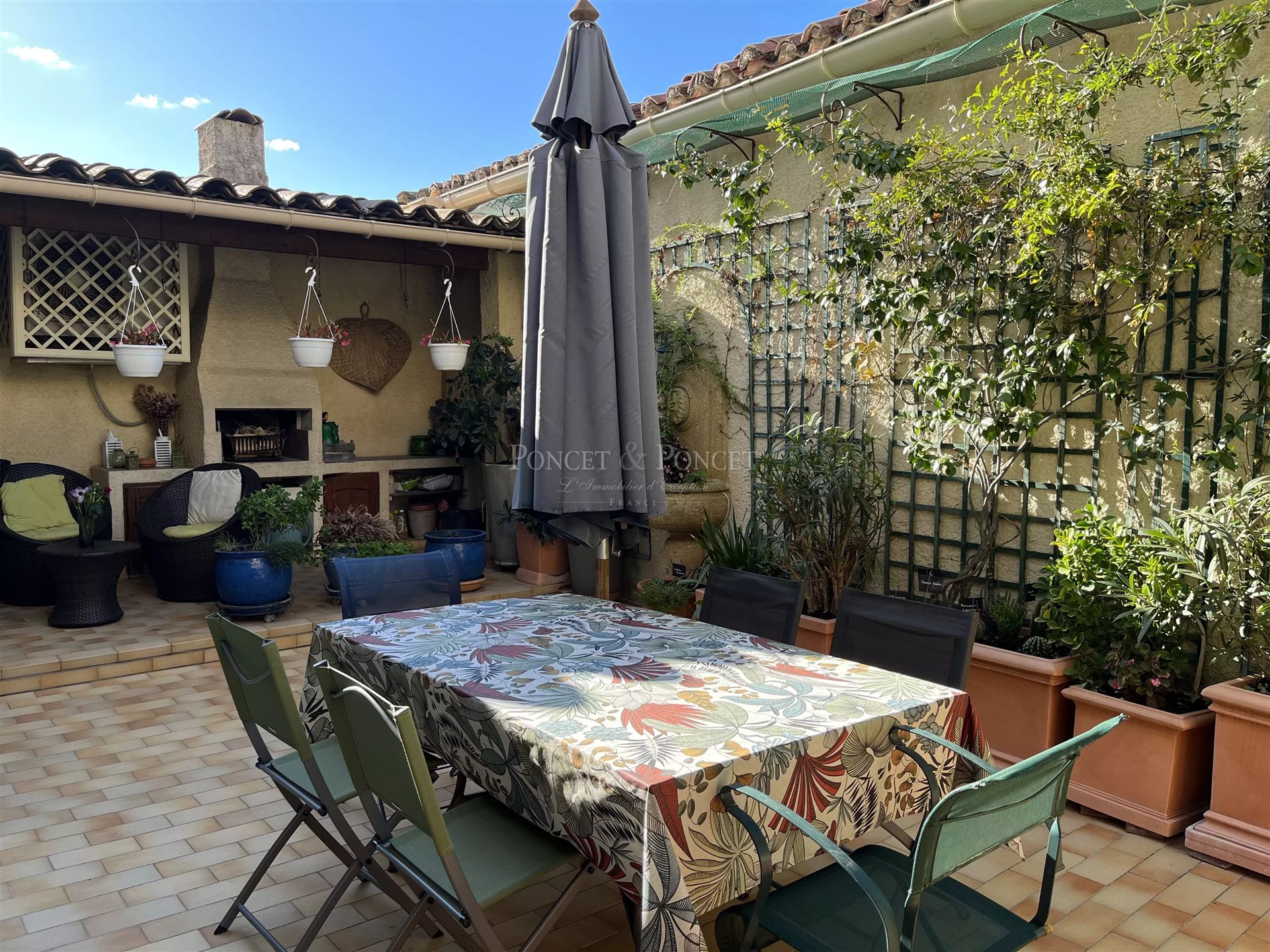 Maison à vendre, 241m², Uzès