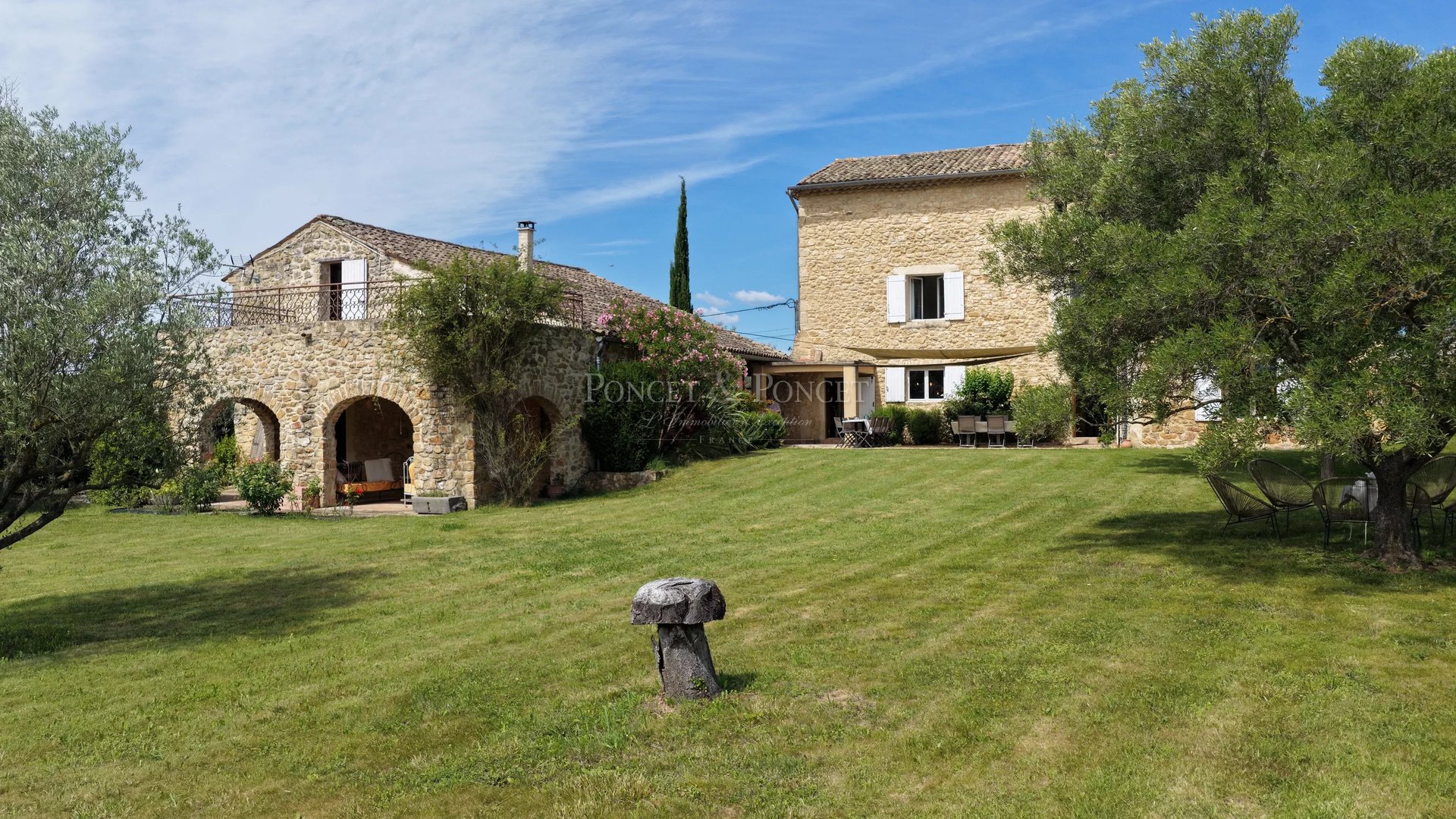Maison à vendre, 500m², Goudargues
