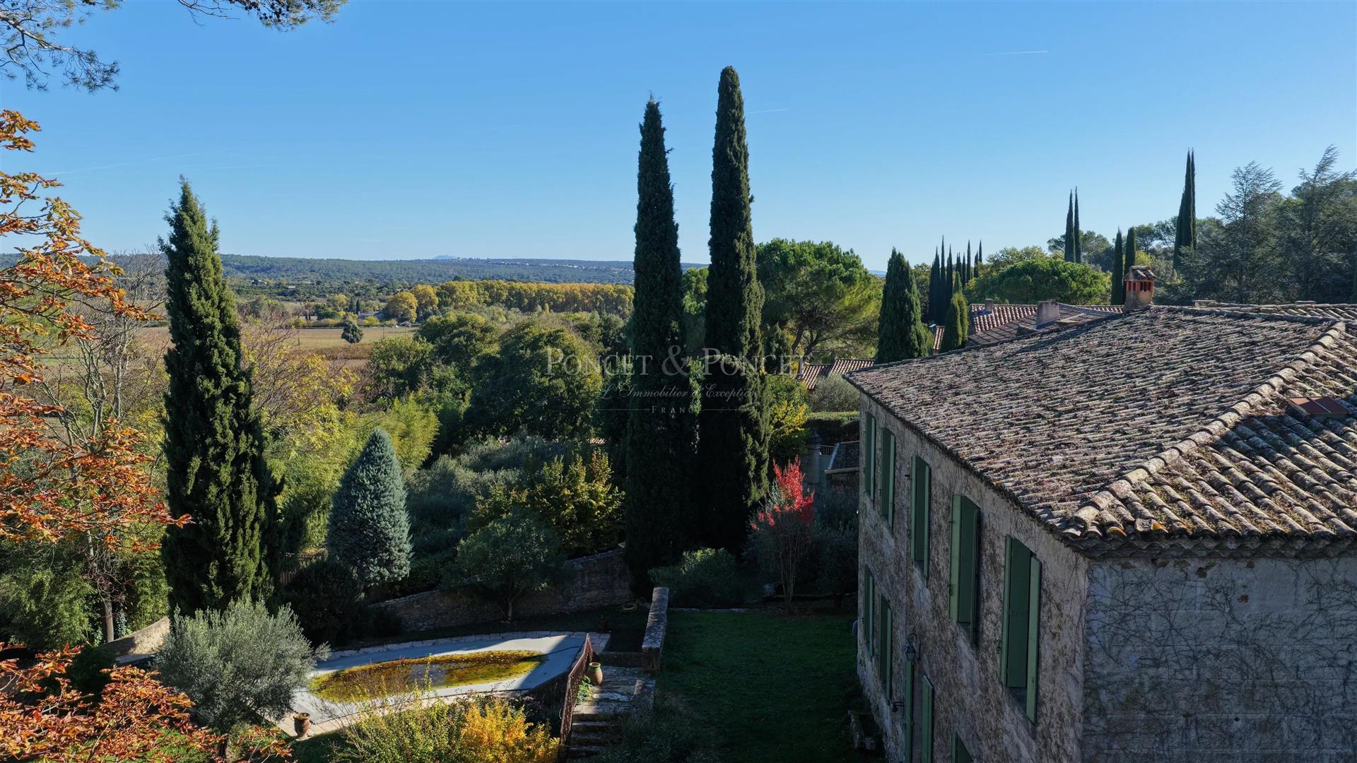 Maison à vendre, 300m², Uzès