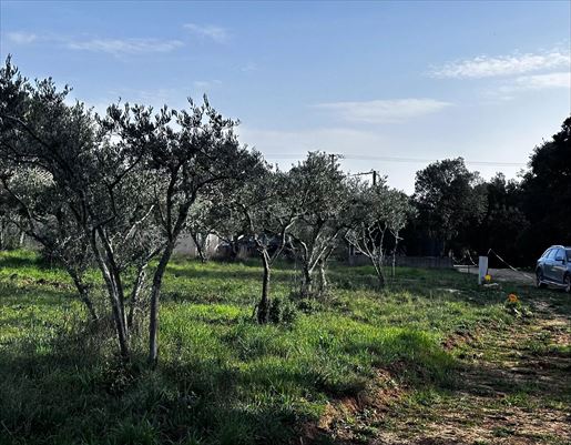 Annonce · à Uzès · 320 000 €