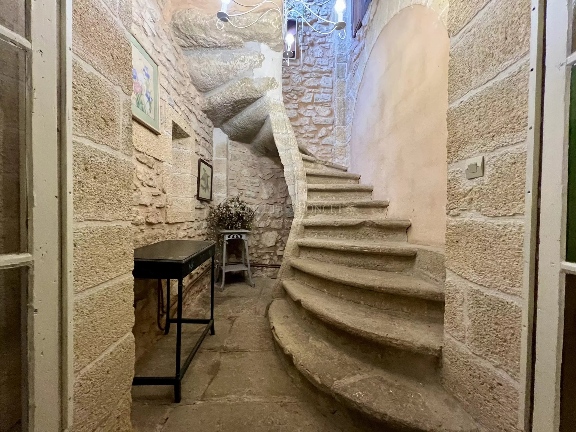 Maison à vendre, 263m², Aigaliers