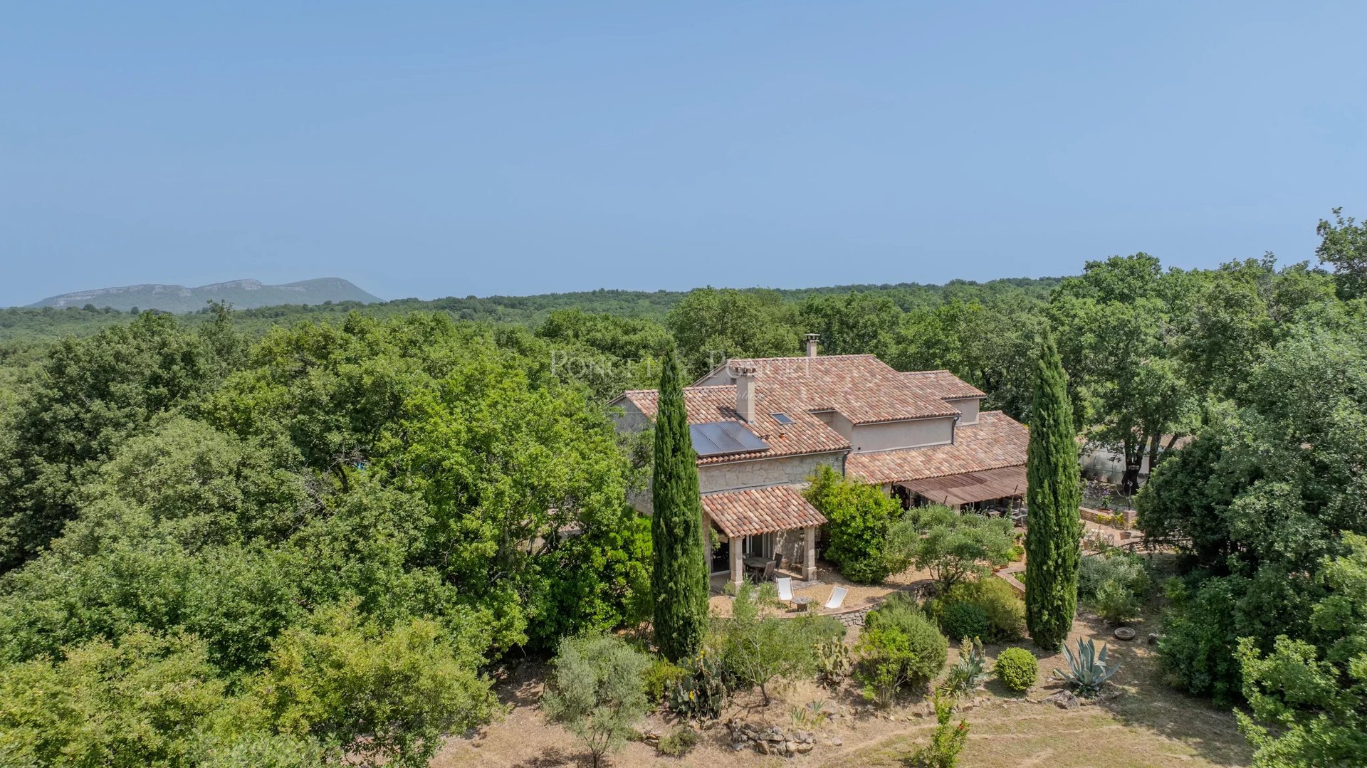 Maison à vendre, 215m², Bouquet