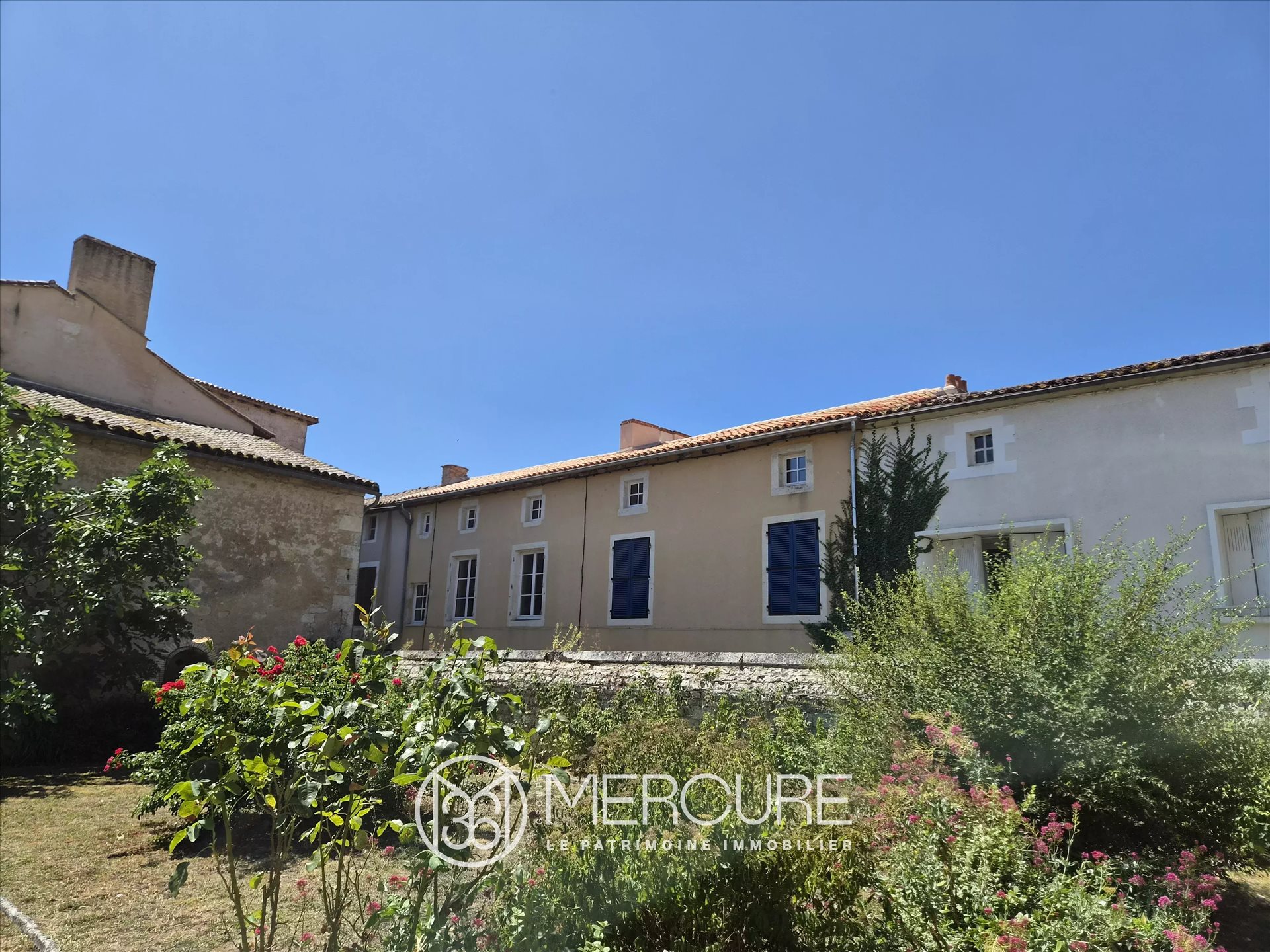 Maison à vendre, 200m², Charroux