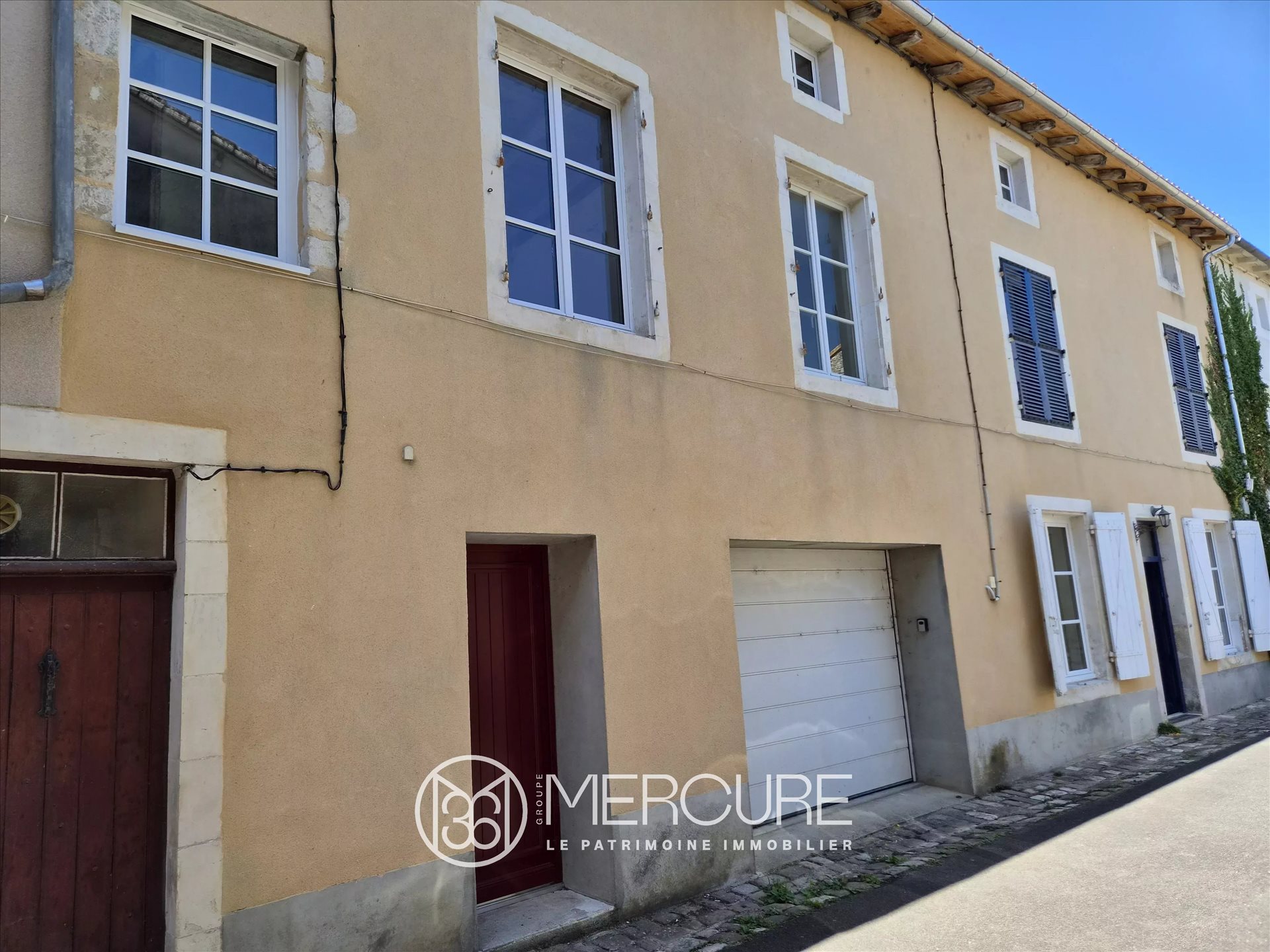 Maison à vendre, 200m², Charroux