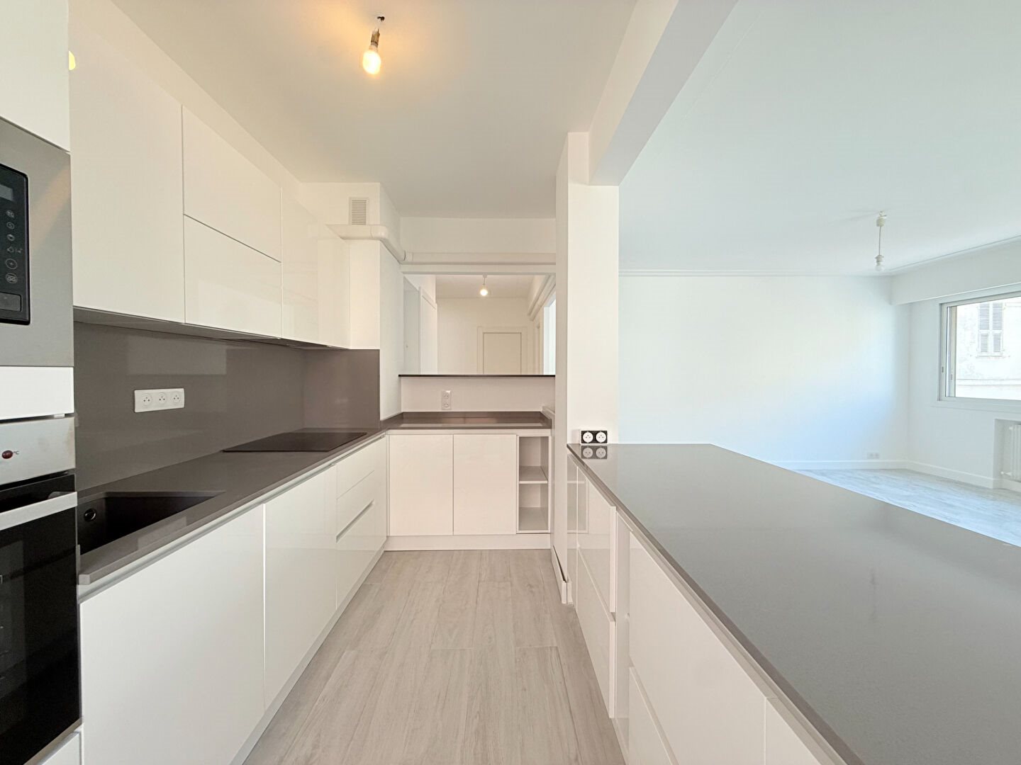 Appartement à vendre, 69m², Menton