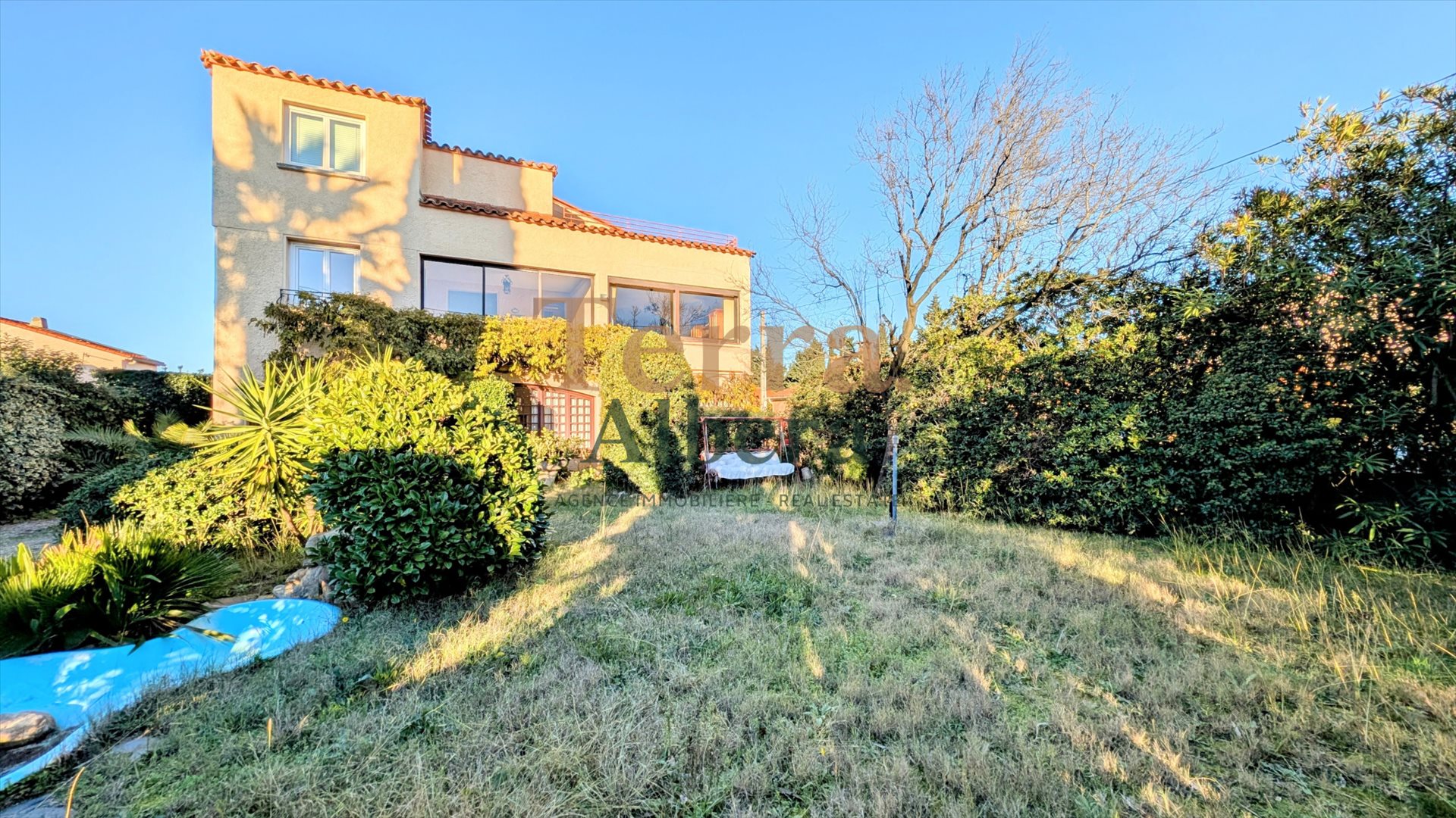 Maison à vendre, 308m², Saint-Génis-des-Fontaines
