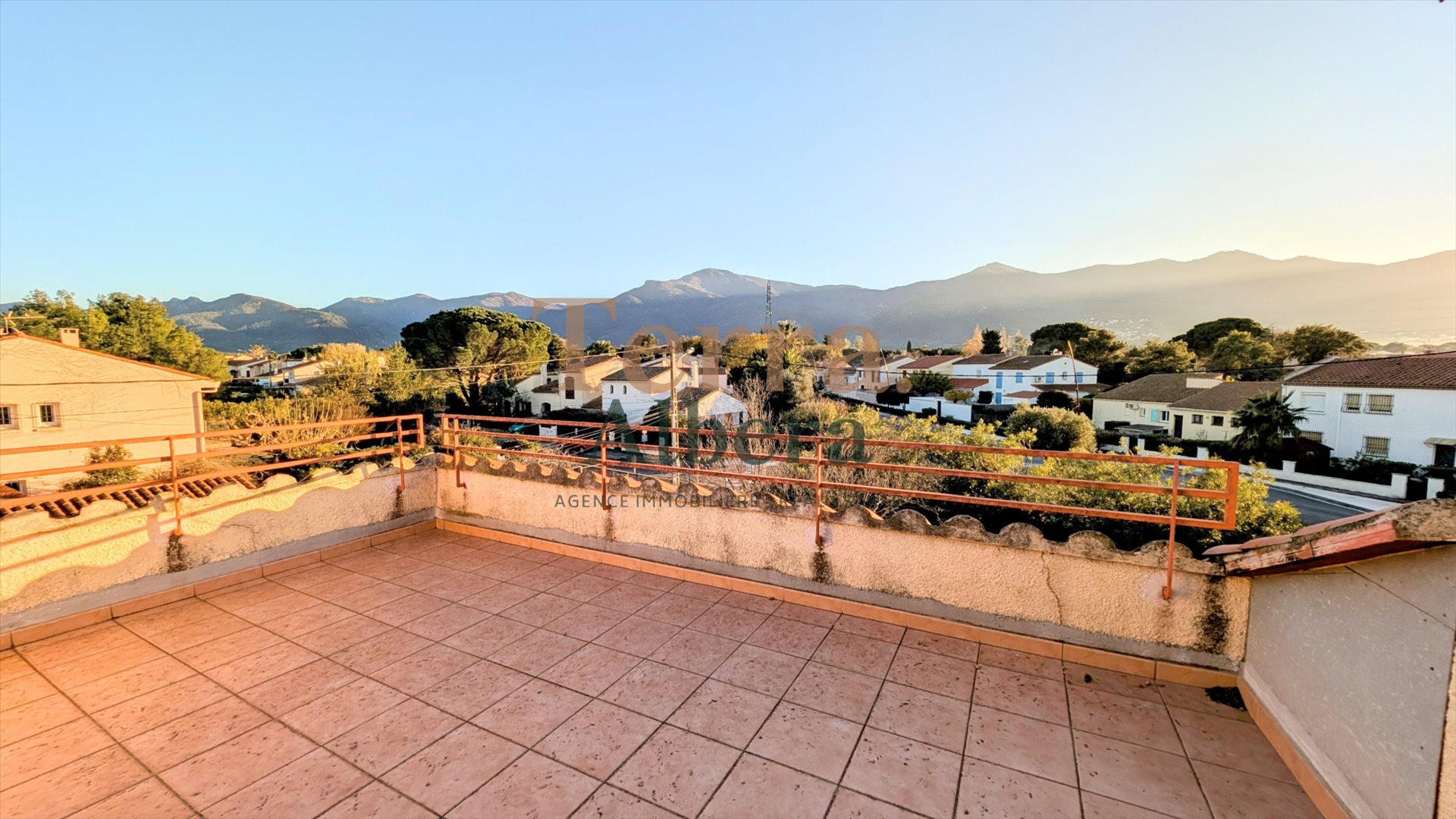 Maison à vendre, 308m², Saint-Génis-des-Fontaines
