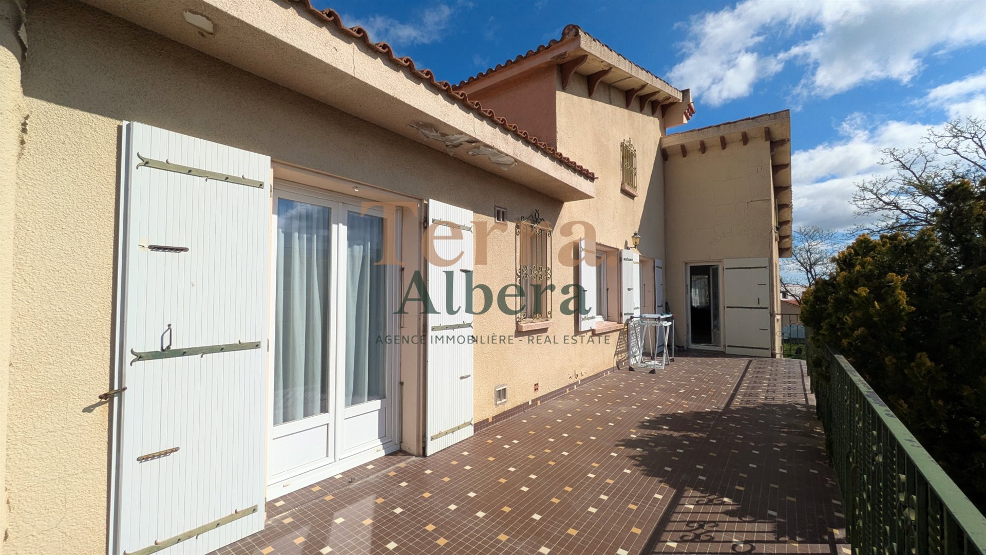 Maison à vendre, 230m², Saint-Génis-des-Fontaines