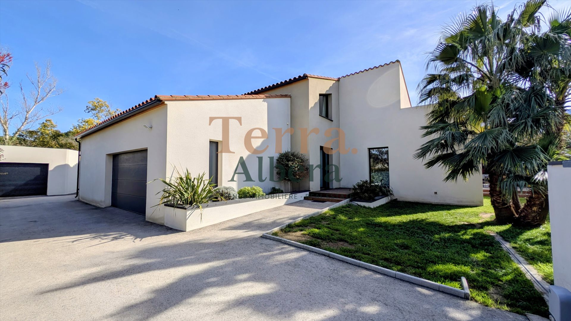 Maison à vendre, 208m², Saint-Génis-des-Fontaines