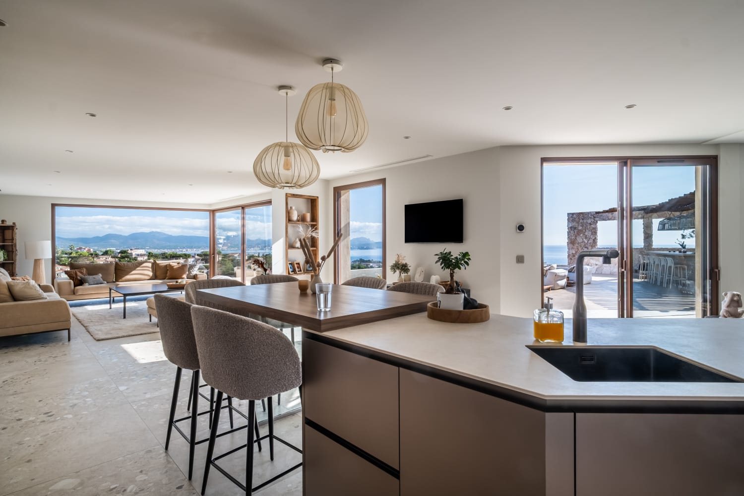 Maison à vendre, 450m², Roquebrune-sur-Argens