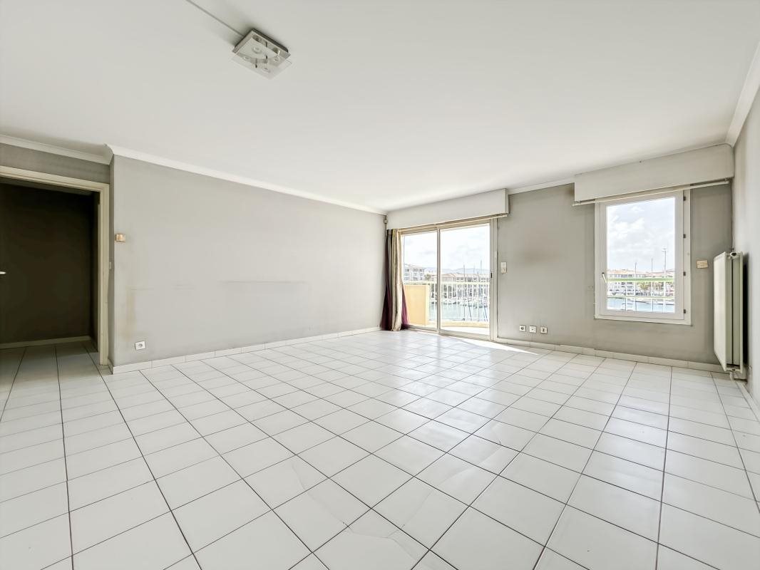 Appartement à vendre, 76m², Fréjus