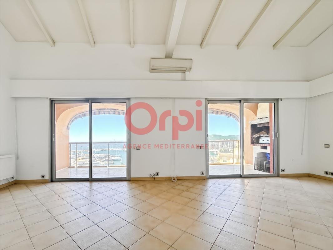 Appartement à vendre, 111m², Fréjus