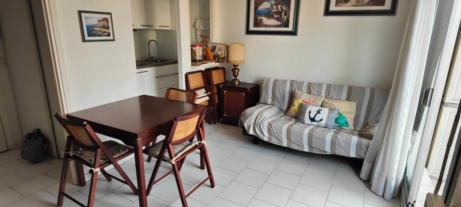 Appartement à vendre, 27m², Fréjus